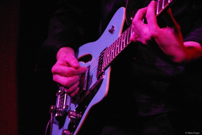 Fil de Nerf guitare – Copie